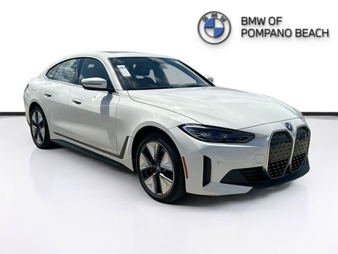 Used 2023 BMW i4 eDrive35 w/ Premium Package RWD image 1