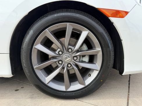 Used 2021 Honda Civic EX image 10