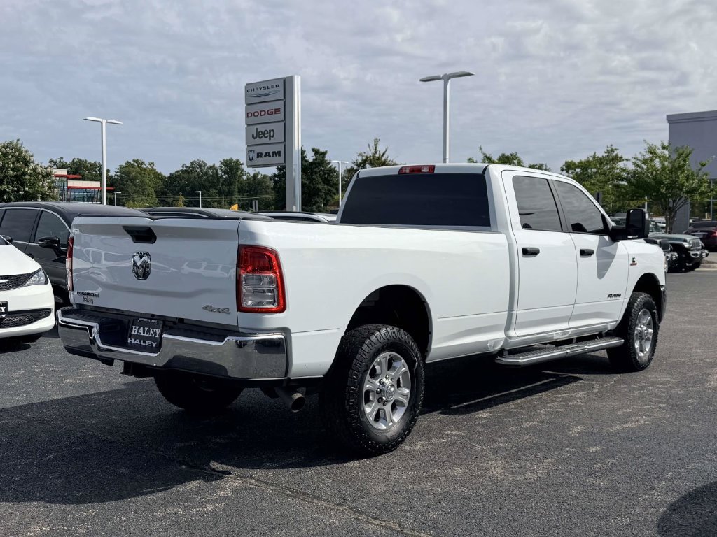 Used 2024 RAM 2500 Big Horn AWD/4WD image 2