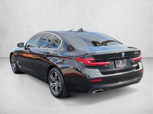 Used 2023 BMW 530i w/ Convenience Package image 8