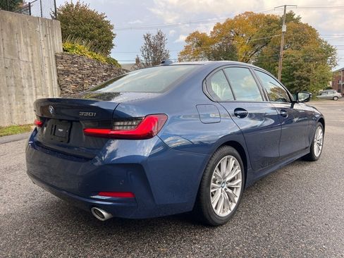 Used 2023 BMW 330i xDrive Sedan w/ Driving Assistance Package image 5