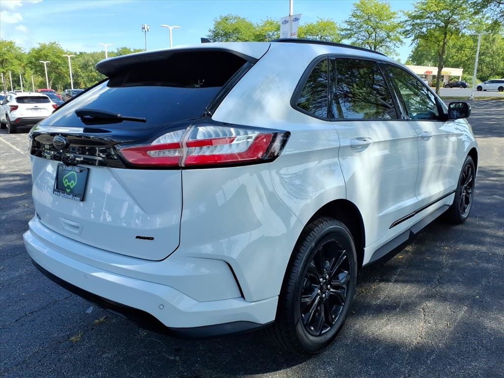 Used 2022 Ford Edge SE w/ Black Appearance Package AWD/4WD image 7