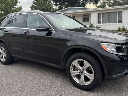 Used 2018 Mercedes-Benz GLC 300 4MATIC image 8