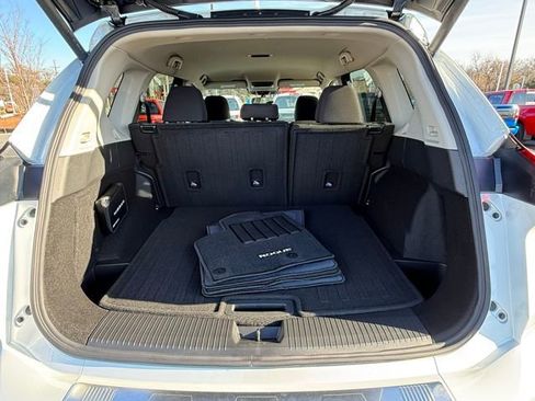New 2026 Nissan Rogue SV w/ Cold Weather Package AWD/4WD image 16