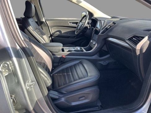 Certified 2024 Ford Edge SEL image 10
