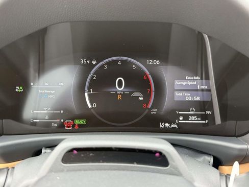 Used 2026 Lexus LX 700h Luxury image 19