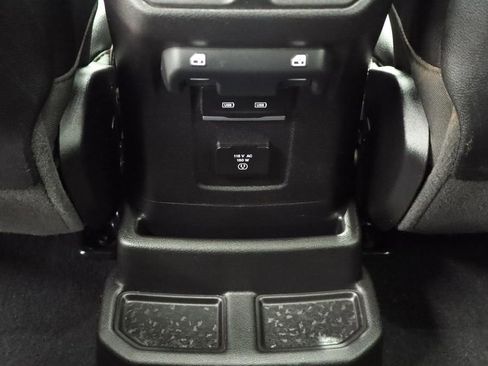 Certified 2021 Jeep Wrangler Unlimited Rubicon AWD/4WD image 26