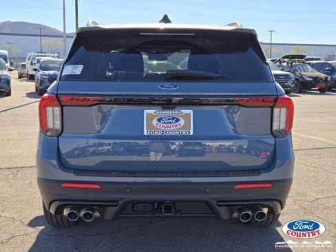 New 2026 Ford Explorer ST w/ Sun And Sound Package image 4