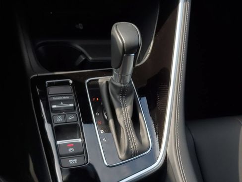 Certified 2025 Acura ADX FWD image 30