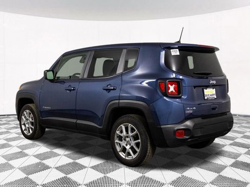 Used 2023 Jeep Renegade Latitude image 13