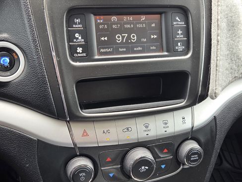 Used 2013 Dodge Journey SXT w/ Flexible Seating Group FWD image 18