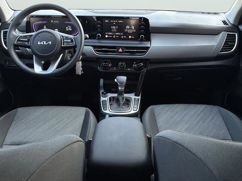 New 2026 Kia Seltos LX image 14