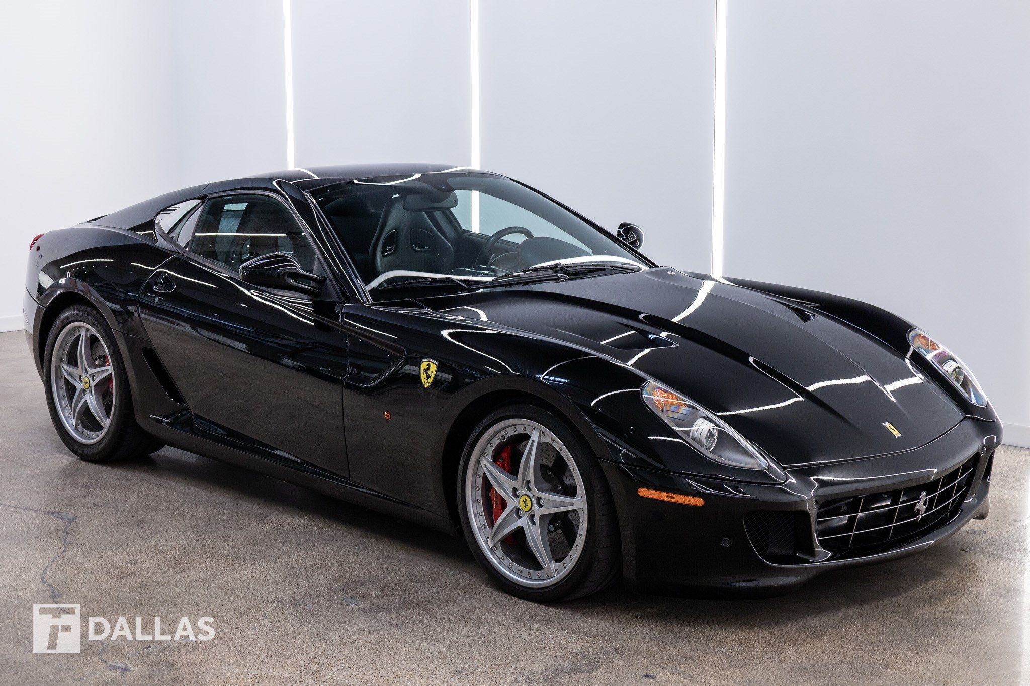Used 2007 Ferrari 599 GTB Fiorano RWD image 18