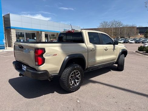 Certified 2024 Chevrolet Colorado ZR2 w/ Technology Package AWD/4WD image 6