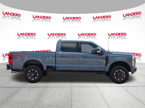 Used 2023 Ford F250 Lariat w/ Lariat Ultimate Package AWD/4WD image 2