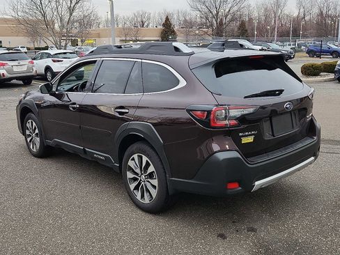 Used 2025 Subaru Outback Touring XT image 4