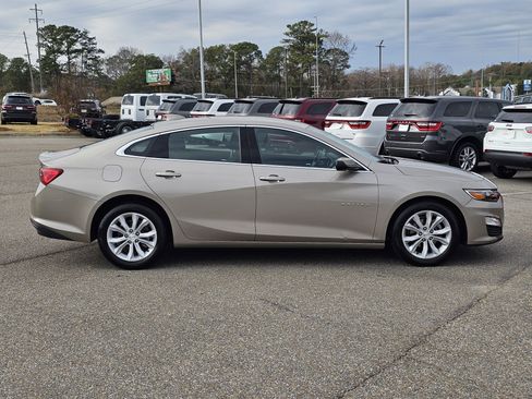 Used 2024 Chevrolet Malibu LT image 7