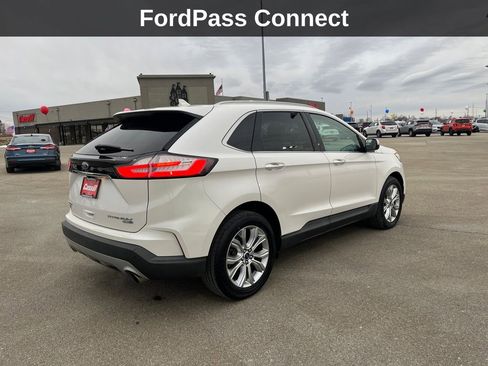 Used 2019 Ford Edge Titanium w/ Cold Weather Package image 6
