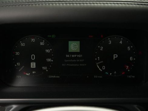 Used 2023 Land Rover Defender 130 X-Dynamic SE AWD/4WD image 36