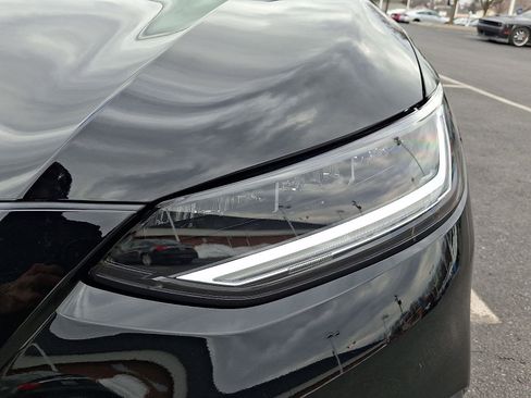 Certified 2023 Honda HR-V LX image 9