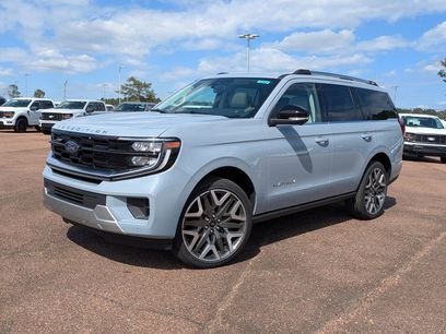 New 2026 Ford Expedition Platinum w/ Platinum Ultimate Package