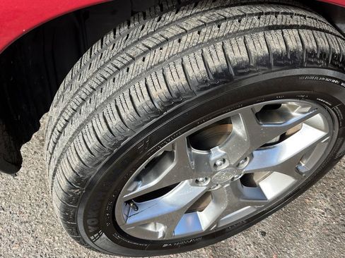 Used 2015 Subaru Forester 2.5i Touring w/ Eyesight & Navigation System image 24