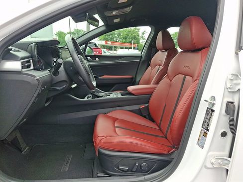 Used 2024 Kia K5 GT-Line w/ GT-Line Premium Package FWD image 16