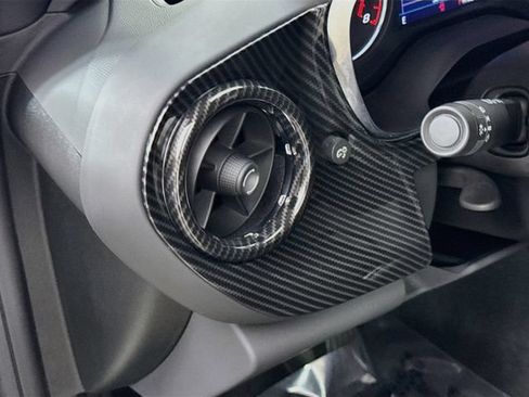 Used 2022 Chevrolet Camaro LT w/ Redline Edition RWD image 10
