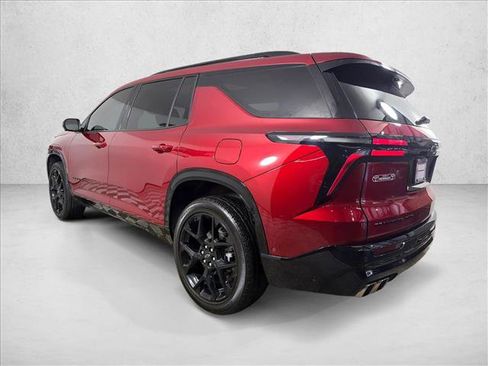 Used 2024 Chevrolet Traverse RS AWD/4WD image 7