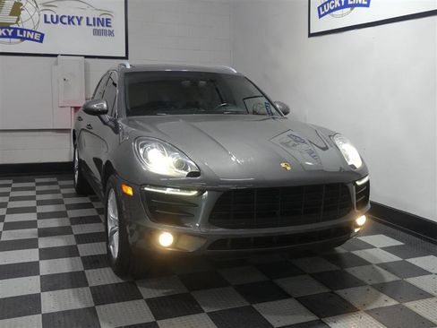 Used 2016 Porsche Macan S AWD/4WD image 4