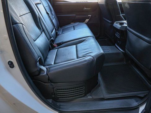 Used 2023 Toyota Tundra Platinum image 34