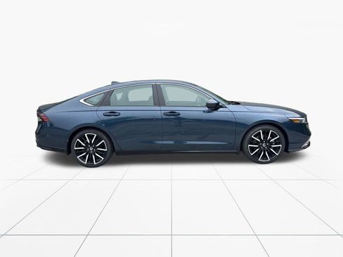 New 2026 Honda Accord Touring image 11