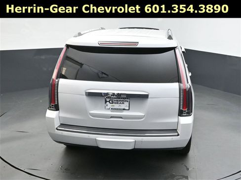 Used 2020 GMC Yukon Denali w/ Denali Ultimate Package image 36