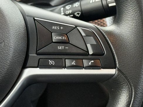 Used 2020 Nissan Kicks SV image 17