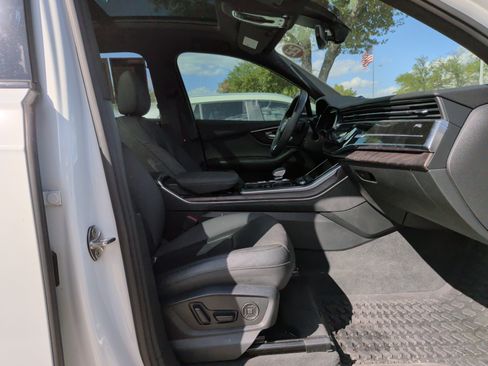 Used 2022 Audi Q7 3.0T Premium Plus AWD/4WD image 31