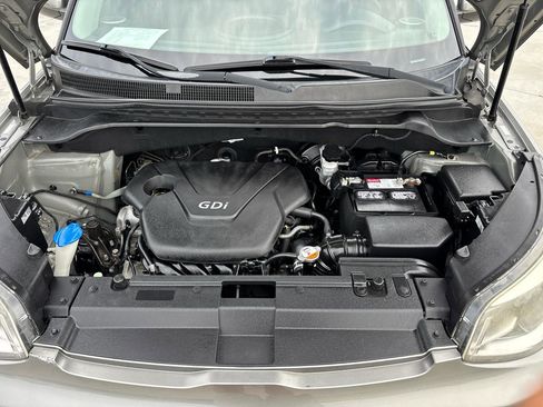 Used 2016 Kia Soul FWD image 10