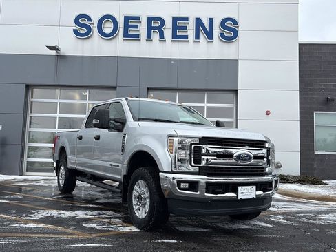 Used 2019 Ford F250 XLT w/ XLT Value Package image 1