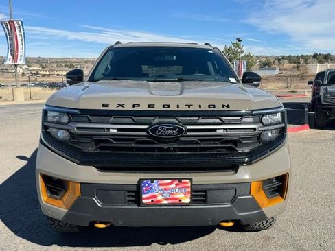 New 2026 Ford Expedition Tremor image 9