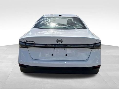 New 2026 Nissan Sentra SV w/ SV Convenience Package FWD image 8