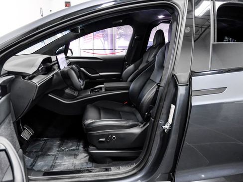 Used 2023 Tesla Model X Plaid AWD/4WD image 4