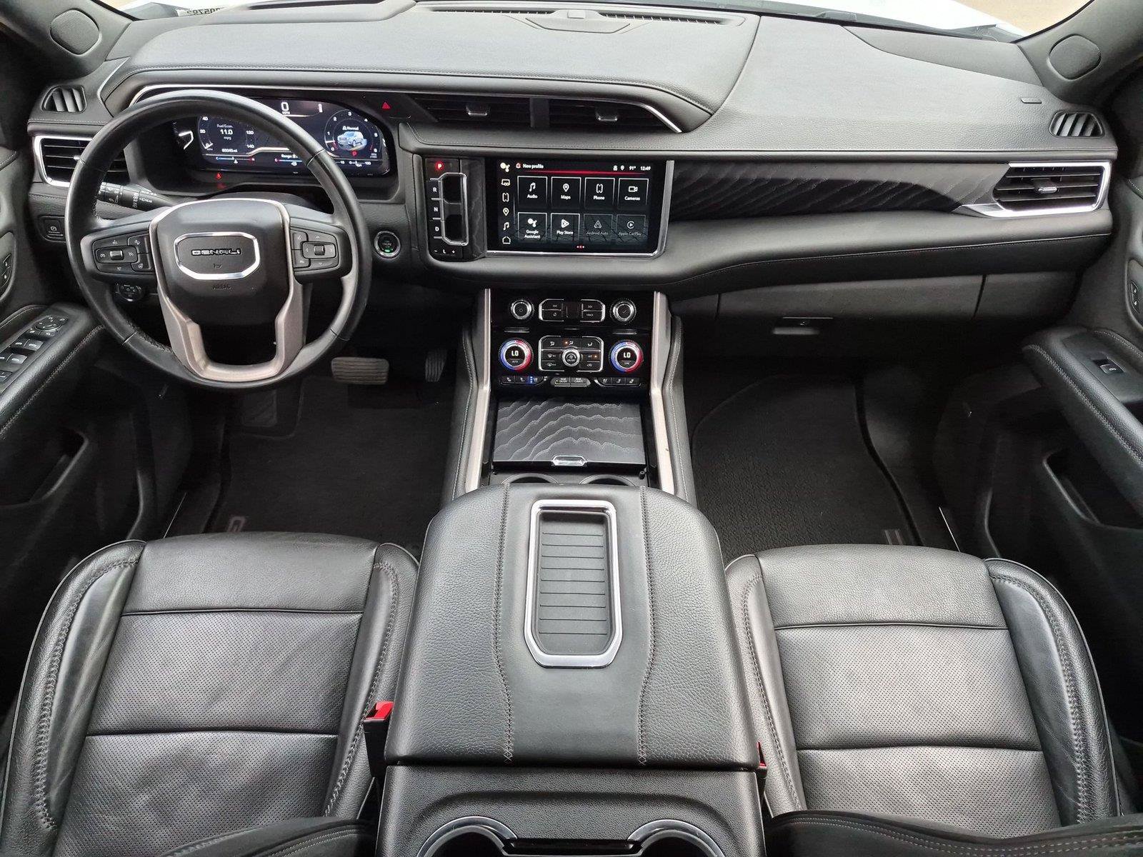 Used 2024 GMC Yukon Denali RWD image 12