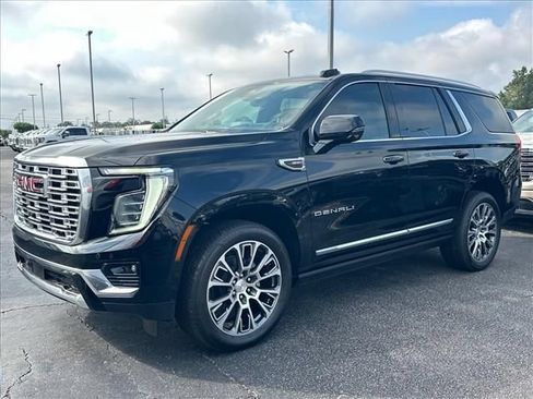 New 2026 GMC Yukon Denali w/ Denali Reserve Package AWD/4WD image 5
