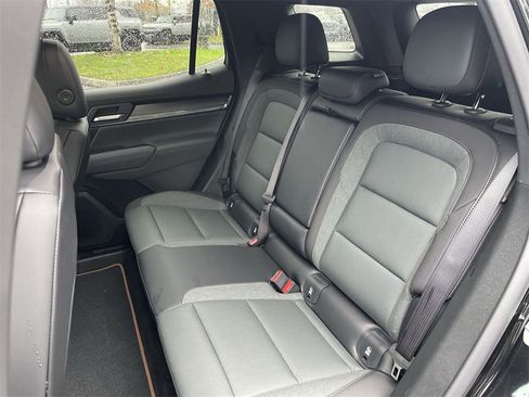 New 2026 GMC Terrain AT4 w/ Convenience Package III image 24