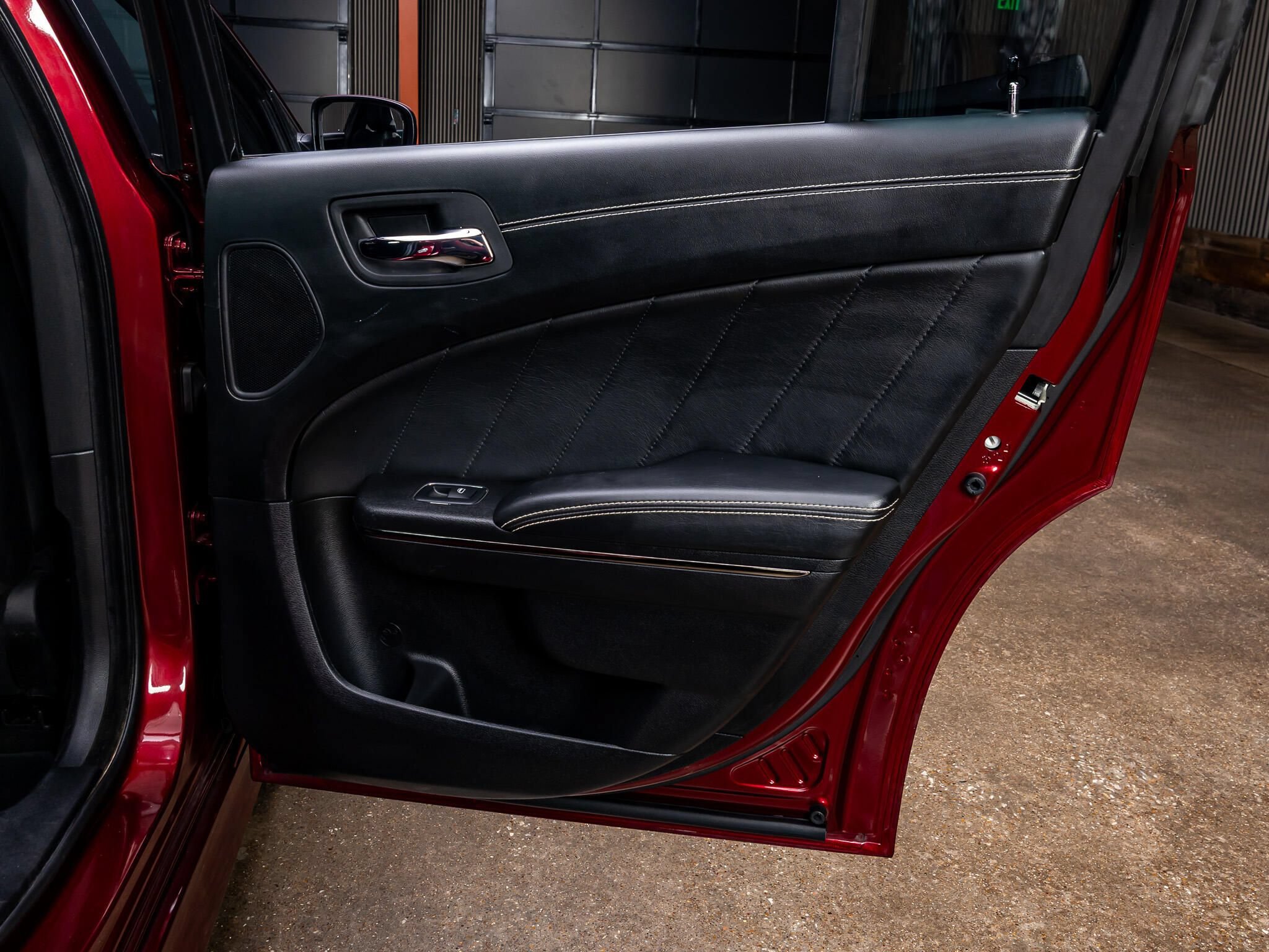 Used 2019 Dodge Charger SRT Hellcat w/ Harman/Kardon Audio Group RWD image 32