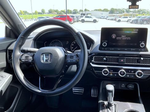 Used 2024 Honda Civic Sport image 14