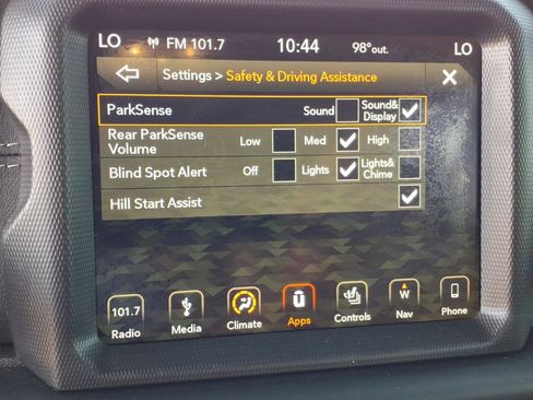Used 2019 Jeep Wrangler Unlimited Sahara w/ Quick Order Package 24M Moab AWD/4WD image 9
