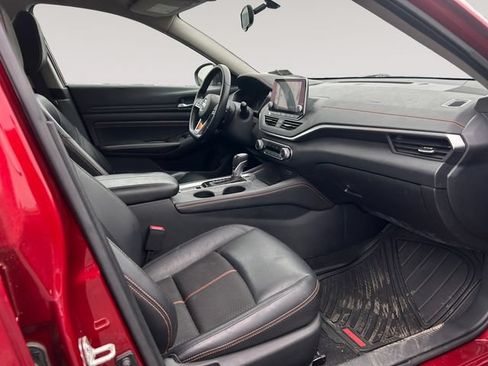 Used 2019 Nissan Altima 2.5 SR AWD/4WD image 15