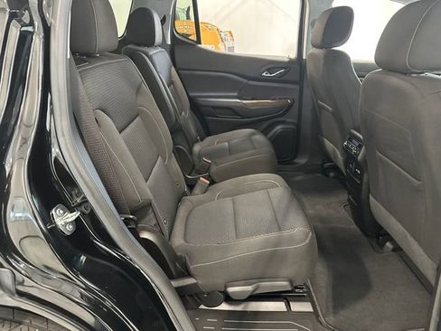 Used 2023 GMC Acadia SLE w/ Driver Convenience Package AWD/4WD image 32