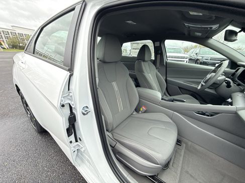 New 2026 Hyundai Elantra Sport FWD image 24