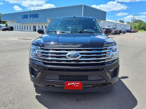 Used 2021 Ford Expedition XLT w/ Black Accent Package image 9